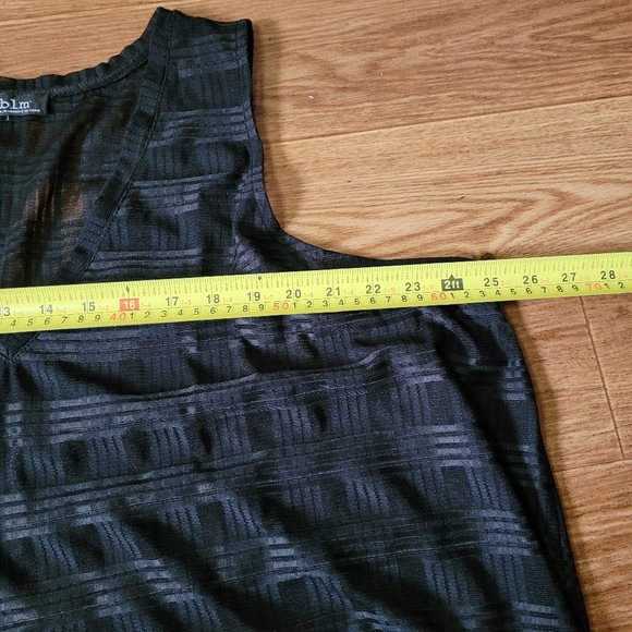 Plus size 2x sheer sleeveless gingham top black - Picture 8 of 12